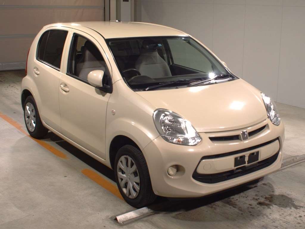 PASSO 2014 Автомобили из Японии в Краснодарском крае, авто аукционы, продажа автомобилей