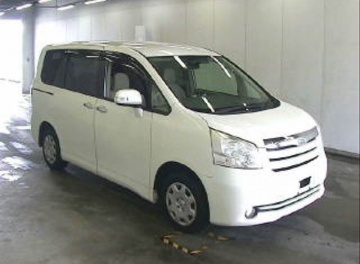Toyota Noah 2009 в Fujiyama-trading