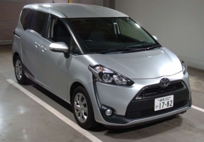 Toyota Sienta 2015 в Fujiyama-trading