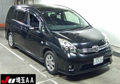 Toyota Isis 2012 в Fujiyama-trading
