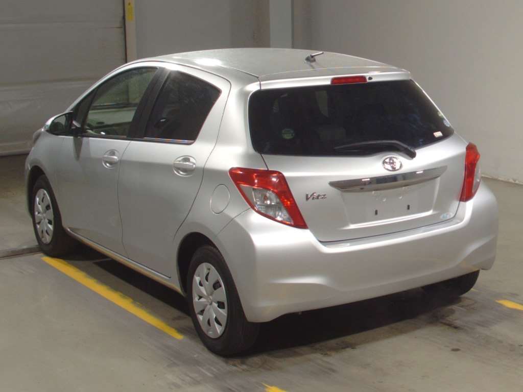 Toyota Vitz 2012