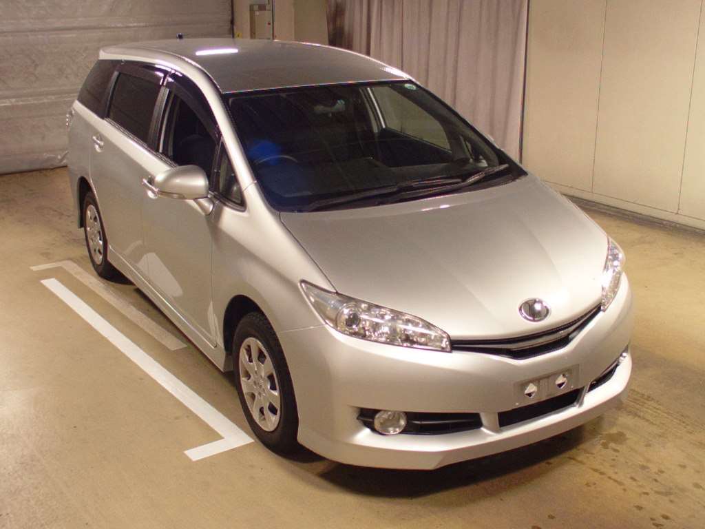 WISH 2014 Автомобили из Японии в Краснодарском крае, авто аукционы, продажа автомобилей