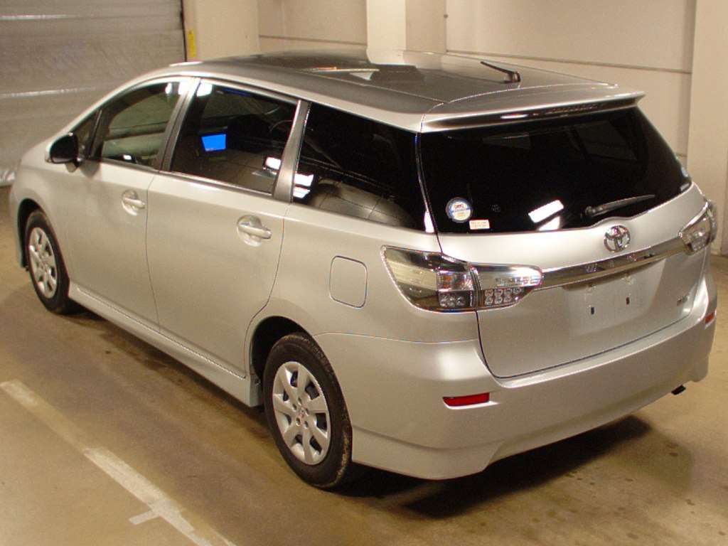 Toyota Wish 1f7