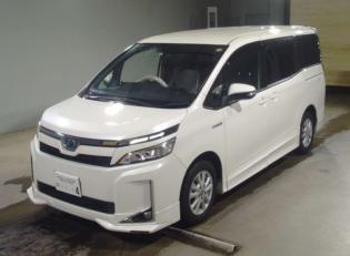 Toyota Voxy Hybrid 2018 в Fujiyama-trading