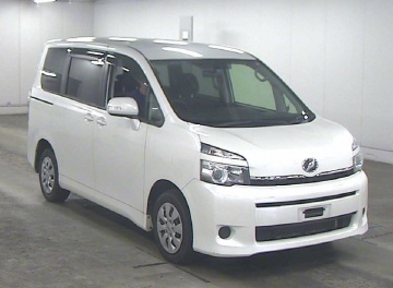 Toyota  Voxy 2011 в Fujiyama-trading