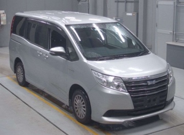 Toyota Noah Hybrid 2016 в Fujiyama-trading