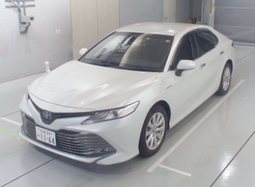 Toyota Camry Hybrid 2018 в Fujiyama-trading