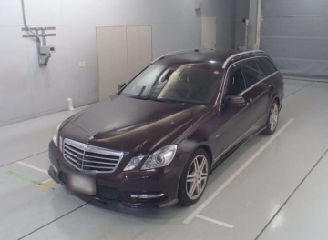 Mercedes Benz E Class 2012 в Fujiyama-trading