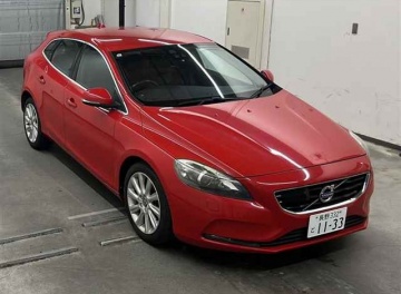 Volvo V40 2015 в Fujiyama-trading