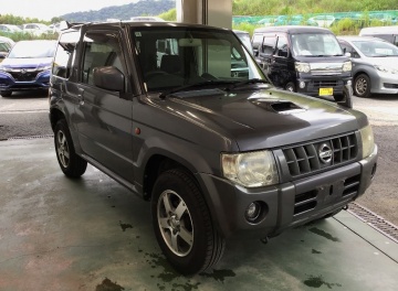 Nissan Kix 4WD 2009 в Fujiyama-trading
