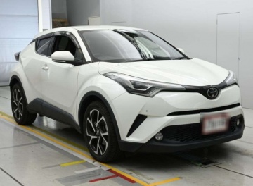 Toyota C-HR 4WD 2016 в Fujiyama-trading
