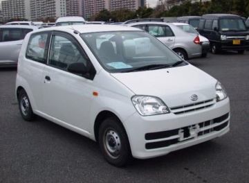 Daihatsu Mira   2006 660 cm3 в Fujiyama-trading