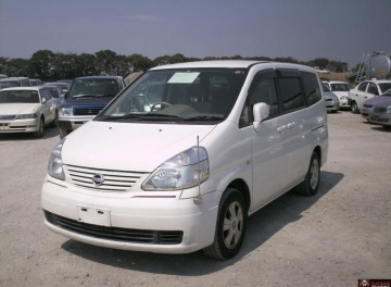 Nissan Serena 2000CC в Fujiyama-trading