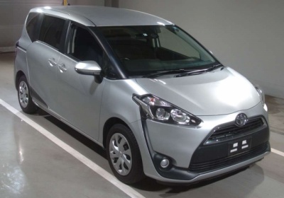 Toyota Sienta 2015 в Fujiyama-trading