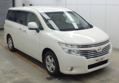 Nissan Elgrand 2016 в Fujiyama-trading