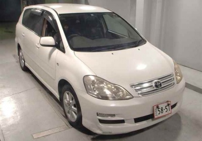 Toyota Ipsum 2004 в Fujiyama-trading