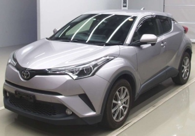 Toyota C-HR 4WD 2017 в Fujiyama-trading