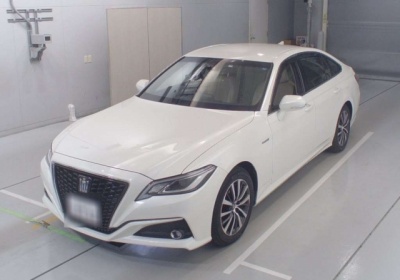 Toyota Crown Hybrid 2019 в Fujiyama-trading