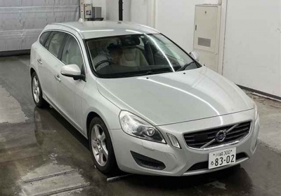 Volvo V60 2013 в Fujiyama-trading