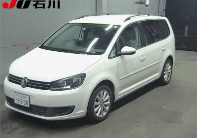 Volkswagen Touran 2013 в Fujiyama-trading