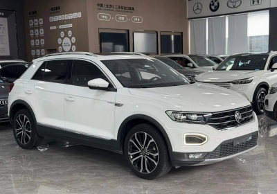 Volkswagen T-Roc 4WD 2022 в Fujiyama-trading