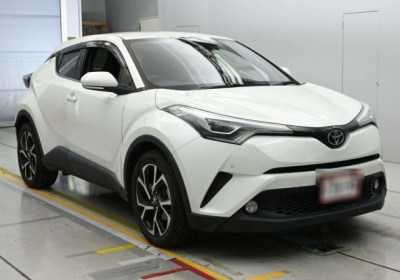 Toyota C-HR 4WD 2016 в Fujiyama-trading