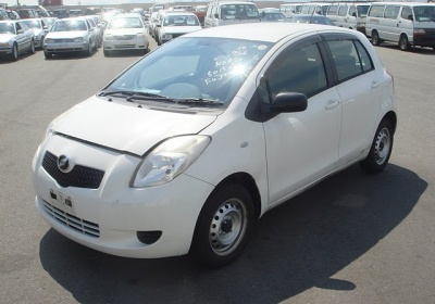 Toyota Vitz 2005 1000cc в Fujiyama-trading