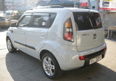 Kia Soul  2009 1600cm3 в Fujiyama-trading