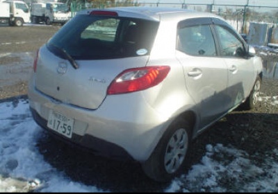 Mazda Demio 2009 1340cm3 в Fujiyama-trading