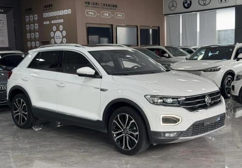 Volkswagen T-Roc 4WD 2022 в Fujiyama-trading
